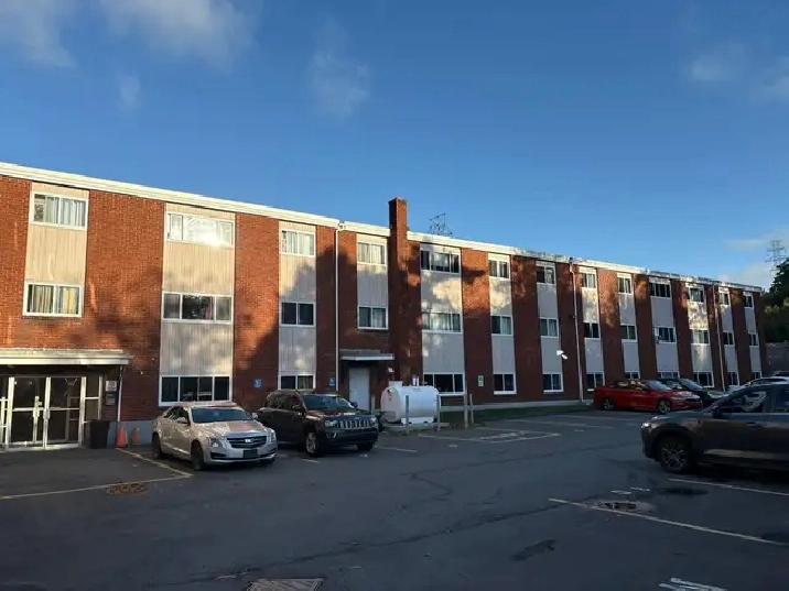 3 Fernhill Drive - 15-3 Fernhill Drive Apartment for Rent