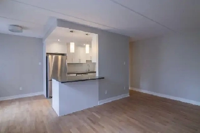 4 1/2 rénové à louer à Saint-Lambert - ID 2691