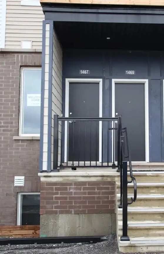 Brand New 2 Bed, 1.5 Bath Terrace Home, Orleans Village