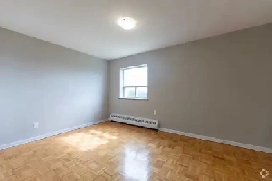 2. Master Bedroom w/ Bay View & Gym – Couples Welcome | Nov 1