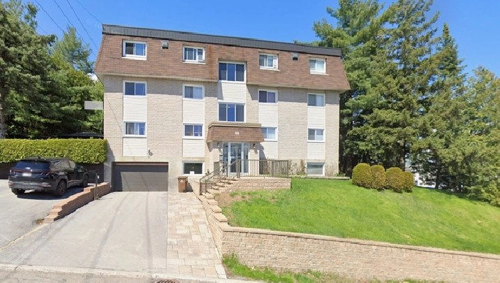 Cozy 2 Bedroom Apartment in Hull — $1,375/Month