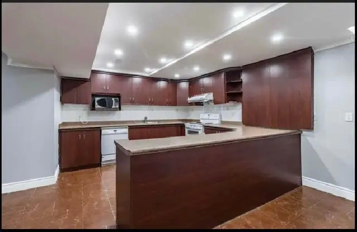 3 Bedroom 2 Bathroom Rental