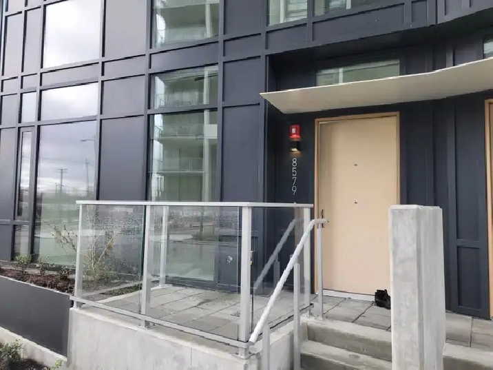 Spacious River District Townhouse for Rent
