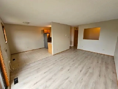 Beautiful 2 Bedroom 4 Plex Condo Available.