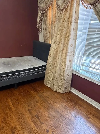 Furnished room