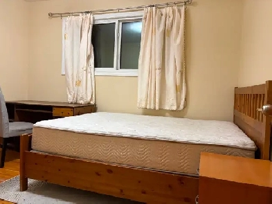 Rooms for rent cls UoC and brentwood/Dalhousie C train Station