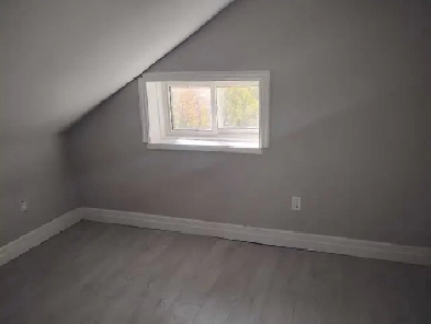 room for rent with your own sitting area