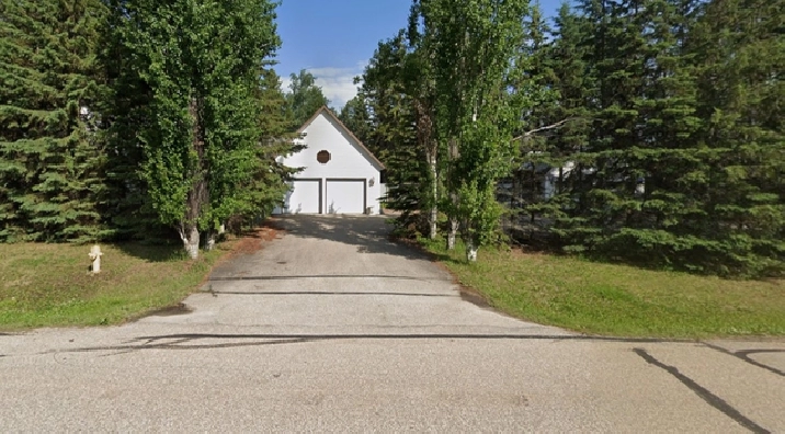 UNIQUE RENTAL OPPORTUNITY – WHITECOURT, ALBERTA!