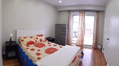 Private furnished room, Main Floor, Midland/ Danforth, Scarboro
