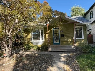 3 Bed Home & Garage for Rent in Buena Vista