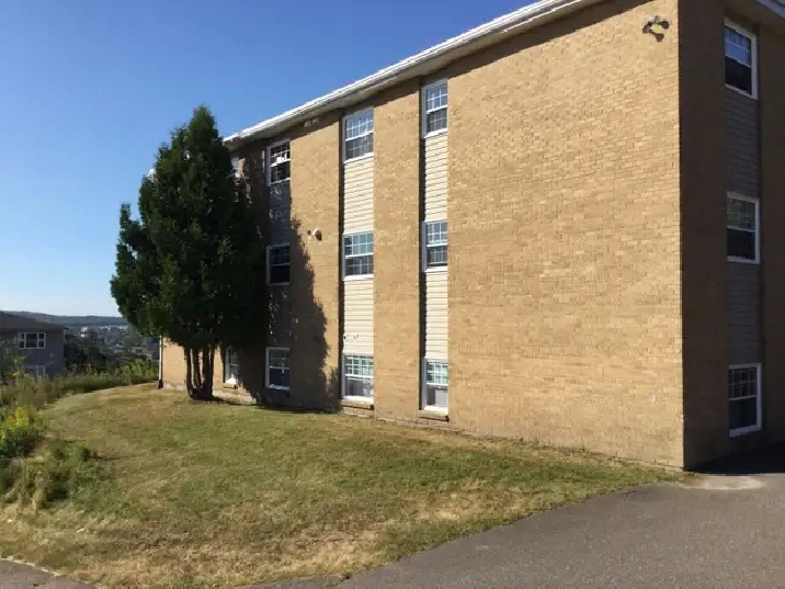 2 BR - 1 BA - Saint John - $1,447 /mo
