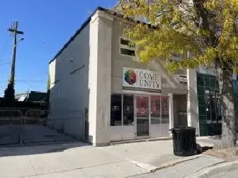 One Bedroom Upper Apartment DOWNTOWN SARNIA