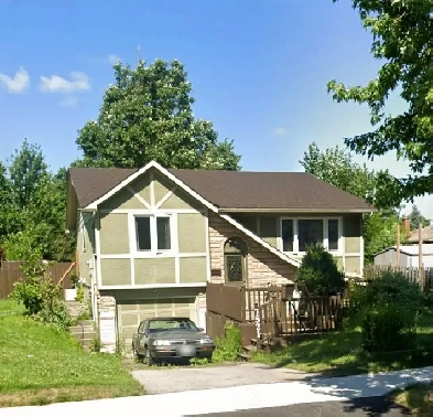 3 Bedroom House for Rent – Niagara Falls – $2,200 – Dec 1