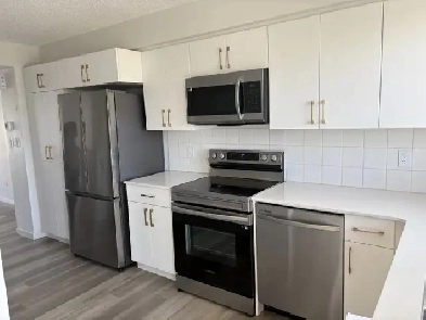 2024 Built Townhouse in Secord | 2 Bed | Garage | Move-In Ready