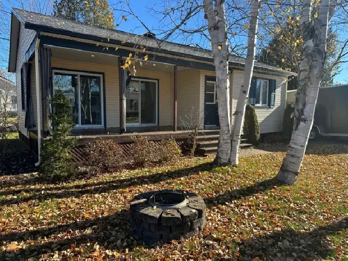 Maison ou Chalet à louer au Lac St-Joseph