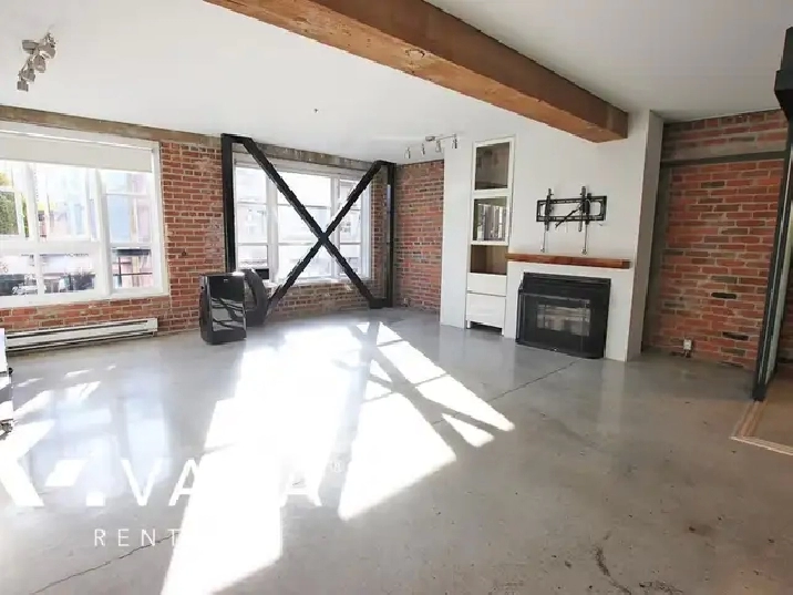 The New Yorker 1 BR APT Rental 308-1066 Hamilton St Vancouver: V