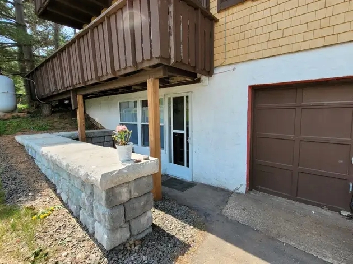 Room at Inn for Weekly Rent