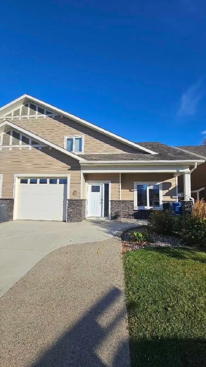 4 bedroom house for rent...no stairs on main floor