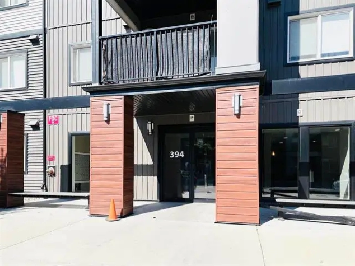 Windermere Condo under 195K