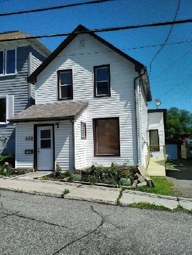 Bright and comfortable 1br apartment in Port Arthur - Nov. 15th