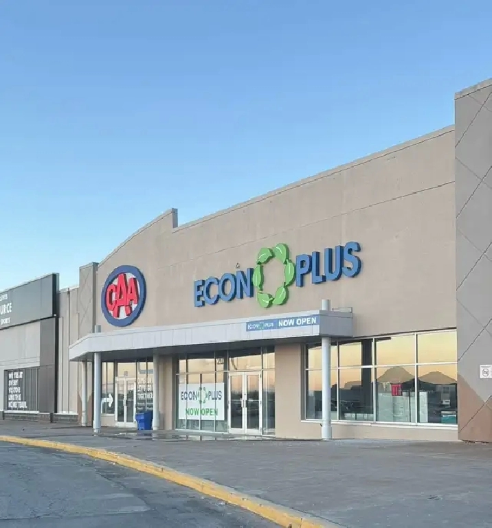 COMMERCIAL SPACE FOR LEASE – PRIME RETAIL LOCATION IN HALIFAX