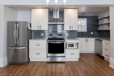 2 Bedroom Apartment - Waterfront Property