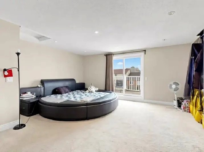 Bright Master Bedroom w/ Private Ensuite & Balcony — North York