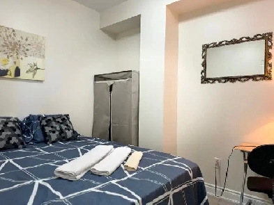 Room for rent Furnished  (437) 779-9290