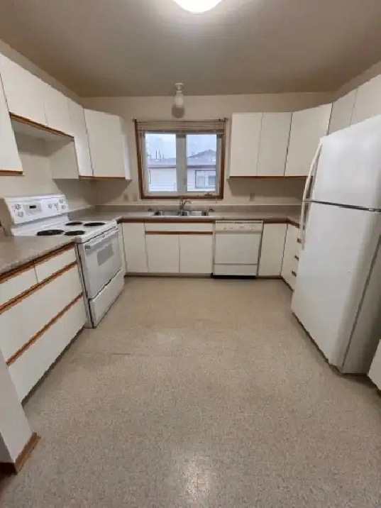 Massive 2-Bed Unit in Great Location