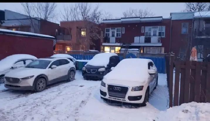 Verdun  parking and car Storage