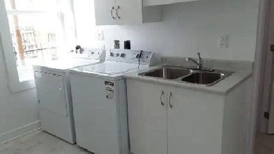 4 ½ rénové,terrasse privée,métro Verdun–disponible 1er Déc. 2026
