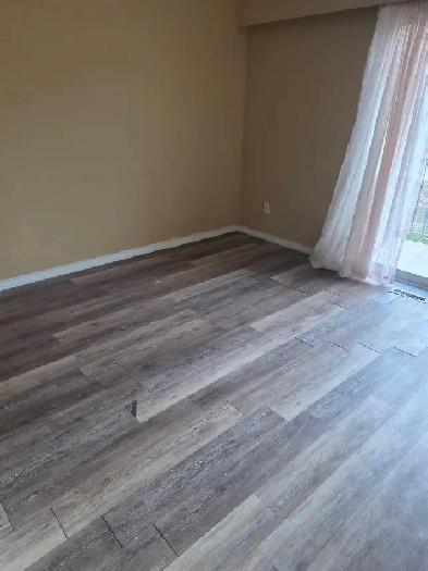 THREE BEDROOMS TWO  WASHROOMS TOWN HOUSE FOR RENT