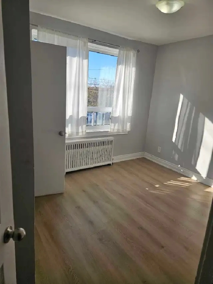 PRIVATE BEDROOM rent