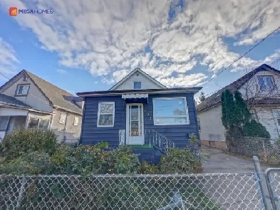 MEGAHOMES NEW LISTING - 622 BURROWS AVENUE