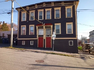 single person occupancy of 1 bedroom apt-non smoking on 2nd flr