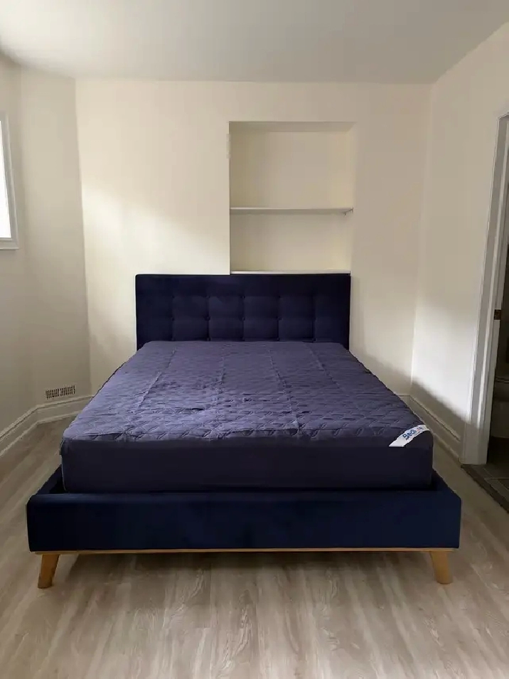 Bright Room for Rent — North York Centre | Private Bathroom