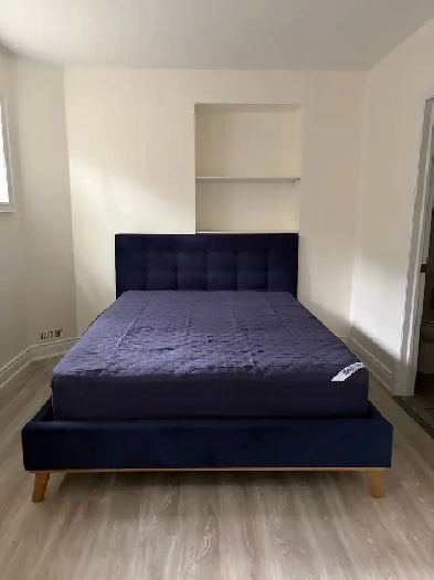 Bright Room for Rent — North York Centre | Private Bathroom