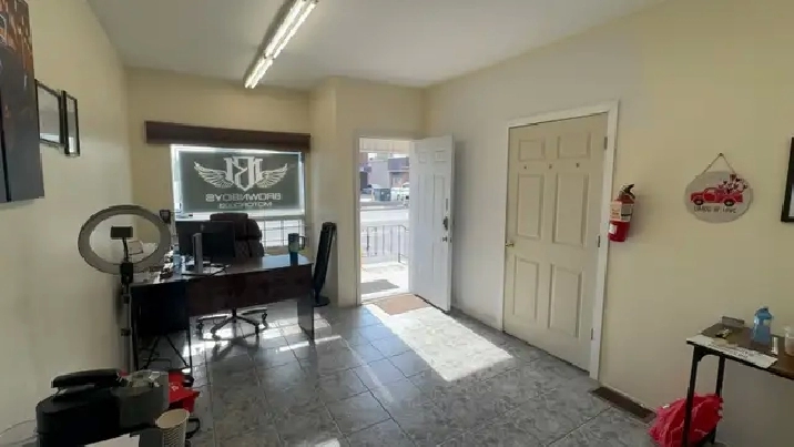 Photo 2