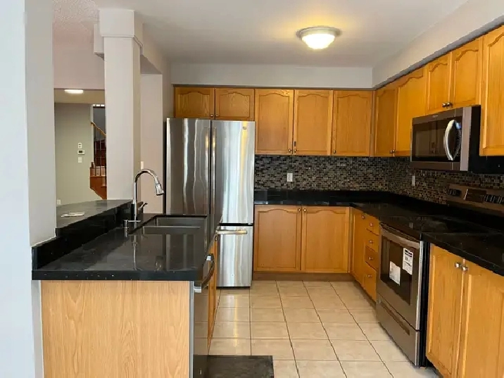 House For Rent 3B/3W (Main & Upstairs)