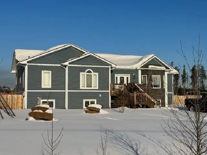 LARGE ROOM FOR RENT - Fort McKay