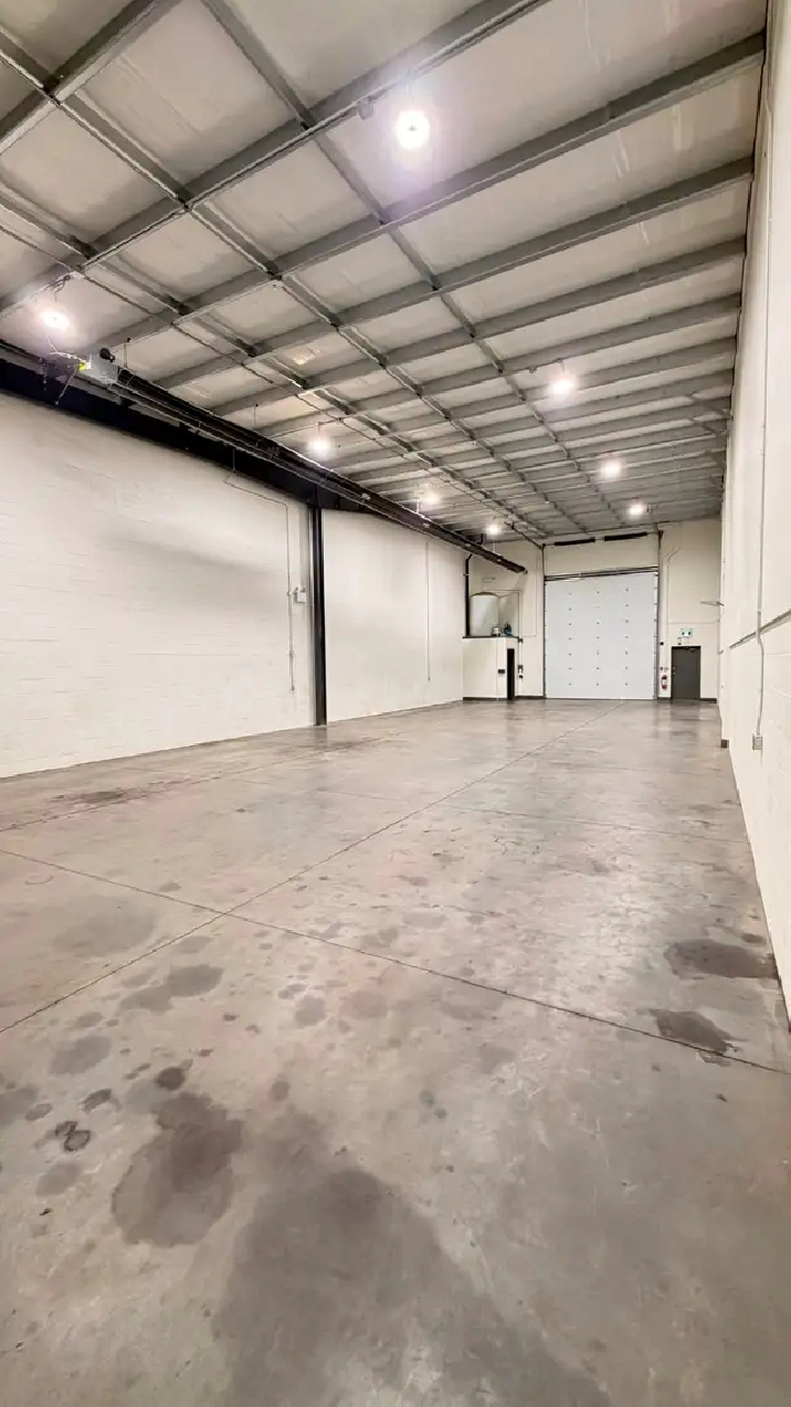 Prime Edmonton Industrial Warehouse Space – Available for Lease