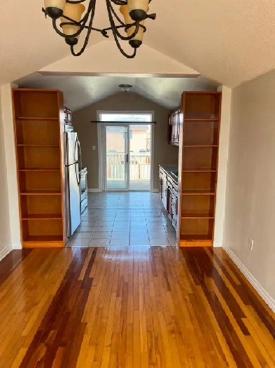 Well-Designed 3-BR 2nd-Floor Unit with Patio near RVH & College