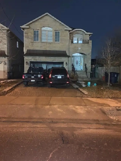Large beautiful Basement Apartment