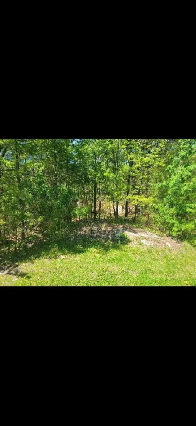 Terrain à vendre / Land for Sale