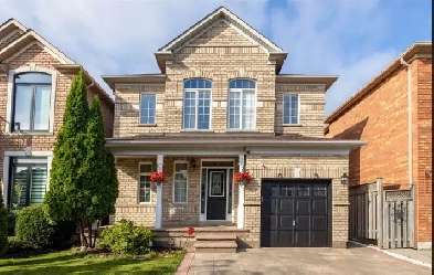 3 Bedroom Detached House for Rent in Mississauga